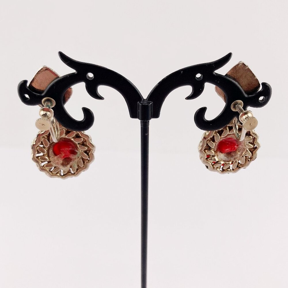 VINTAGE Red plastic rose and silver tone metal choker necklace & earring set - Picture 14 of 15